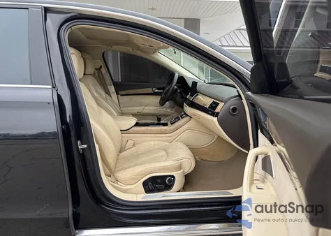 2011 Audi A8 L 4.2 z USA, uszkodzony, nr VIN WAURVAFD0BN009504